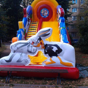 Горка Батут Looney Tunes_01